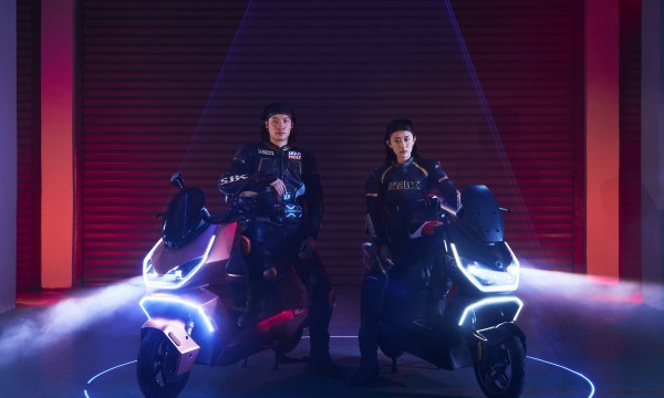 夜骑新日梦想6：寻夜宵，亮、稳、能装才靠谱