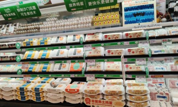 信德农牧携手标杆商超，引领非笼养鸡蛋新风尚