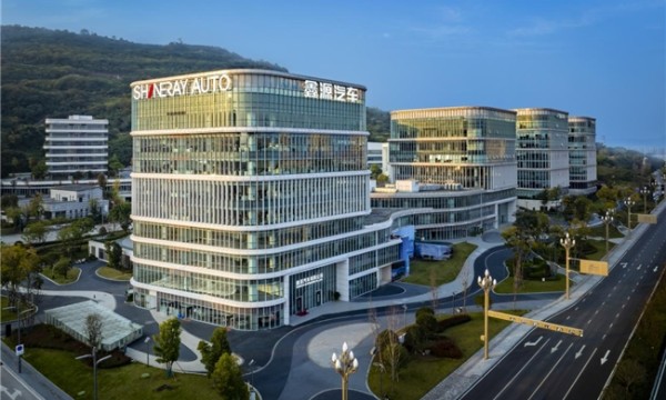 在疯狂内卷中29年连续盈利 鑫源汽车到底是谁？