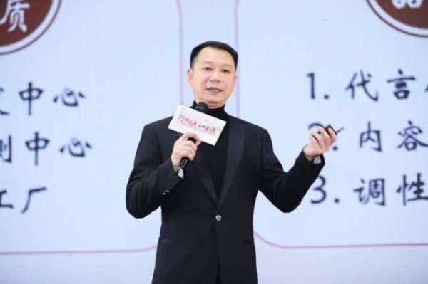 v2-463b481f8613cb1d9e0f91cb17c30e92_720w