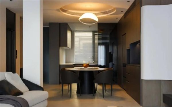 2025021015201556.010